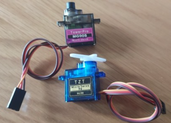 ESP32보드에서 PWM으로 서보모터 제어해 보기